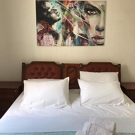 Vilaa21 Bar Bagian luar foto